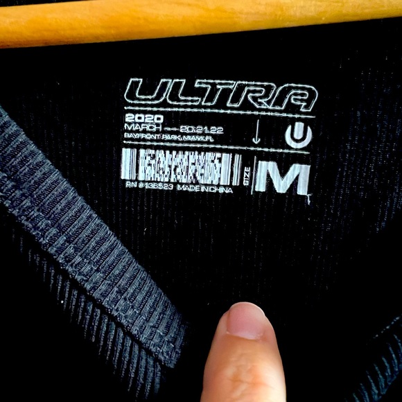 Ultra Miami - Cropped tank top - Picture 4 of 5